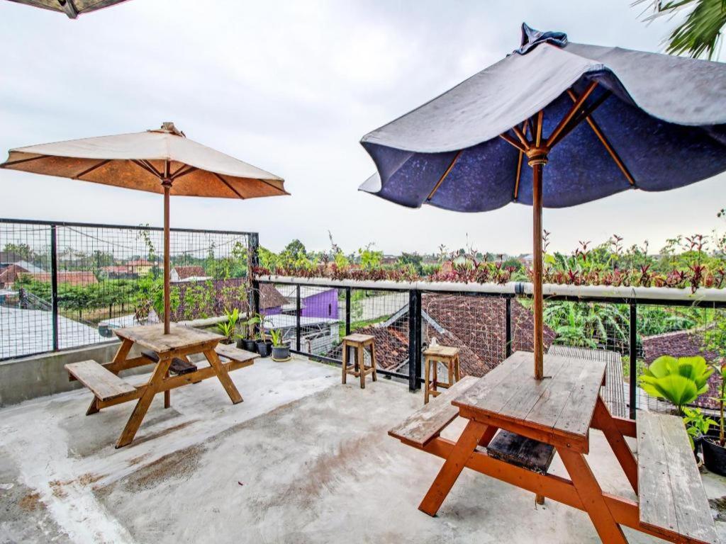 Oyo 92256 Sentosa Residence Jogyakarta Zewnętrze zdjęcie